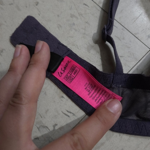 Lasenza | Elegant Lace Underwire Bra - Dark Purple 34DD - Picture 8 of 9